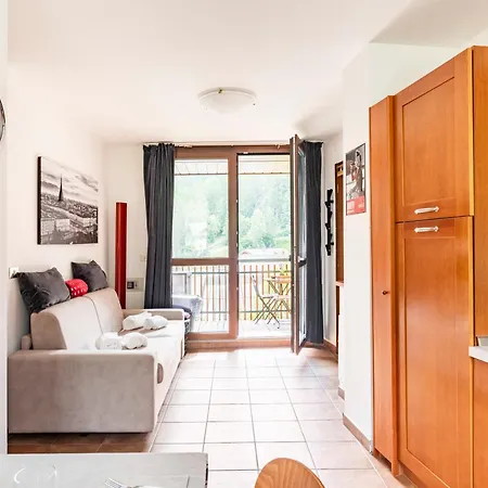 Paradiso Di Montagna Sulle Piste Da Sci Apartman *