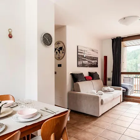 Apartment Paradiso Di Montagna Sulle Piste Da Sci Bardonecchia
